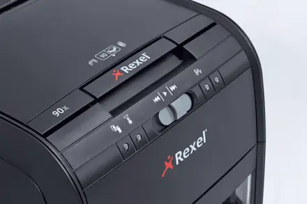 Skartovačka s krížovým rezom Rexel Auto+ 90X